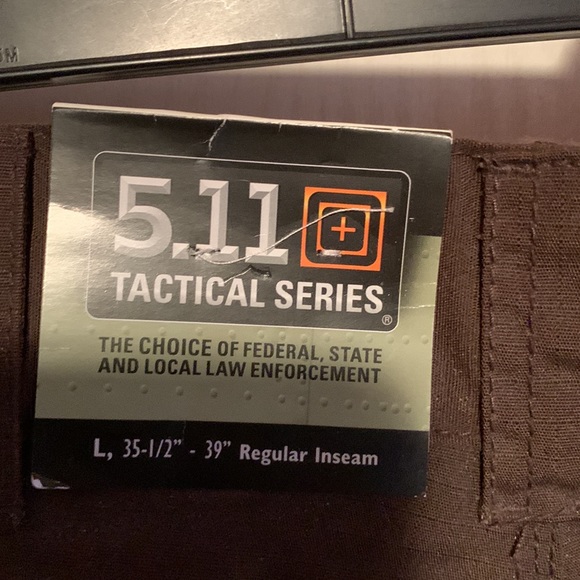 5.11 Tactical pants NWT L - Picture 7 of 7